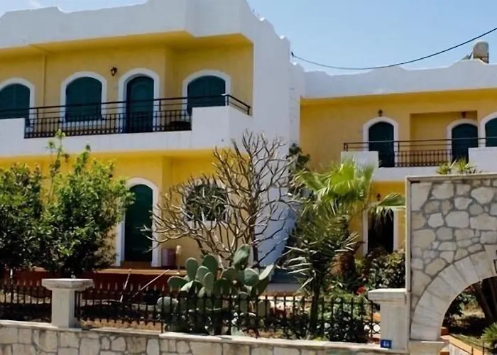 Elia & Tina Apartments