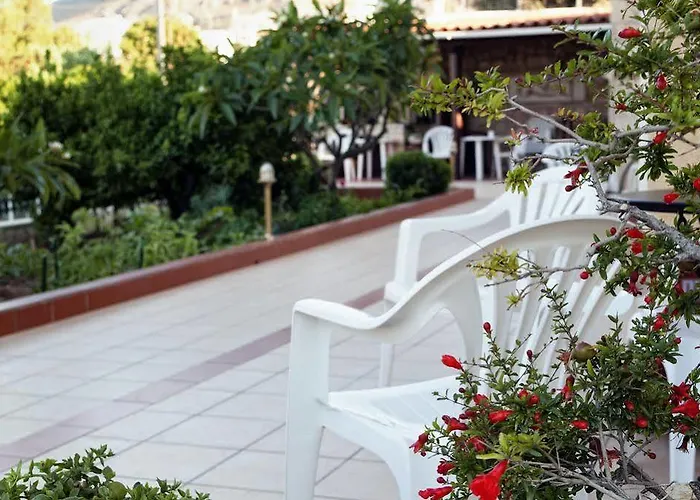 Elia & Tina * Hersonissos (Crete)