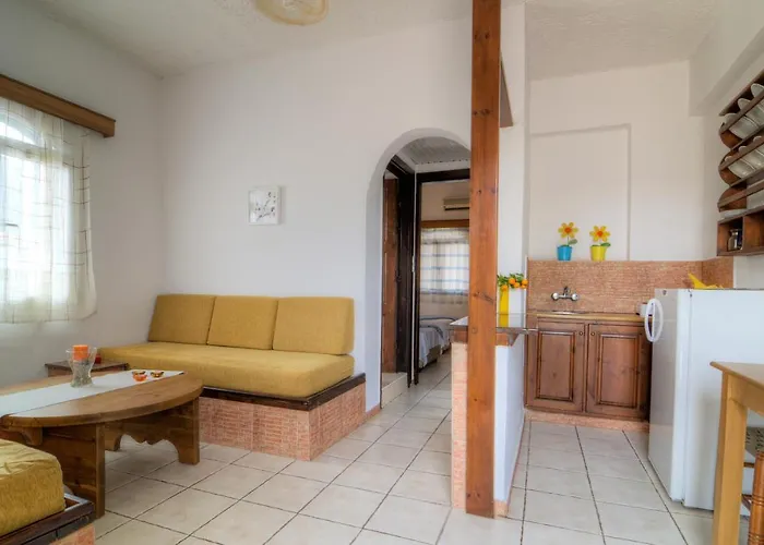 Elia & Tina Apartments * Hersonissos (Crete)