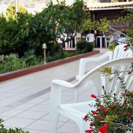 Elia & Tina Apartments 2* Hersonissos (Crete)